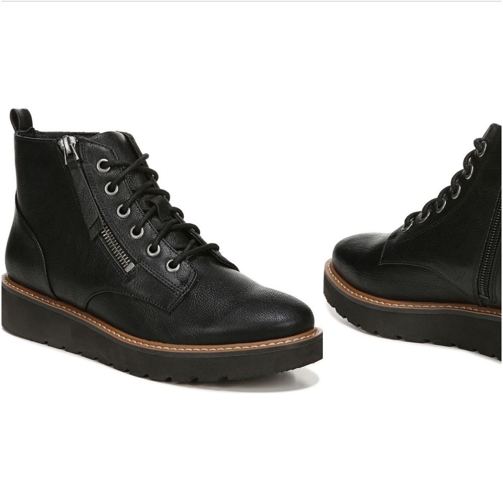 Naturalizer Eeva Sneaker Boot
